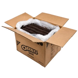 Trozos de galleta base oreo sin relleno. Caja de 9 kg